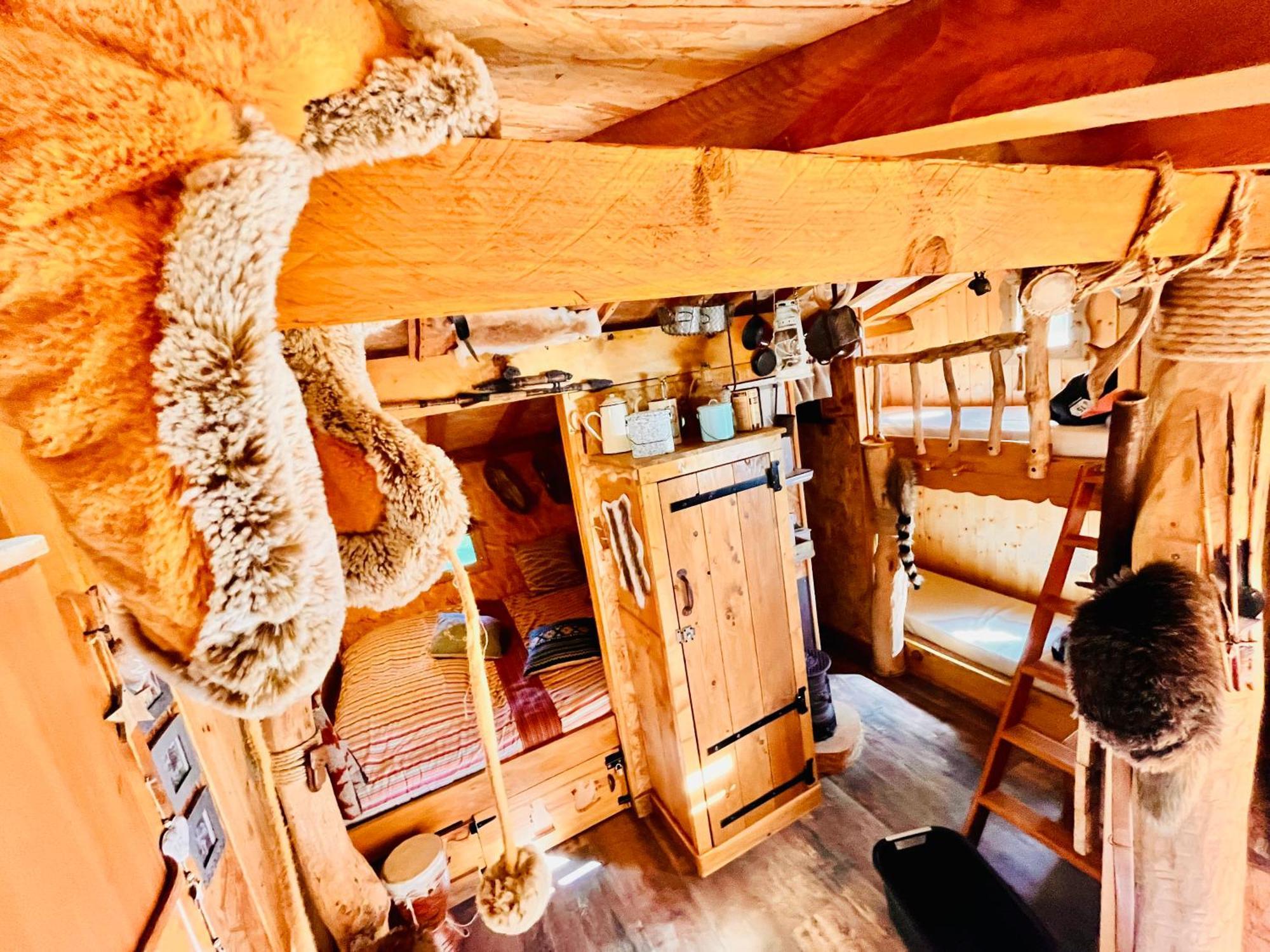 La Cabane Perchee Du Trappeur Ecrainville Екстер'єр фото