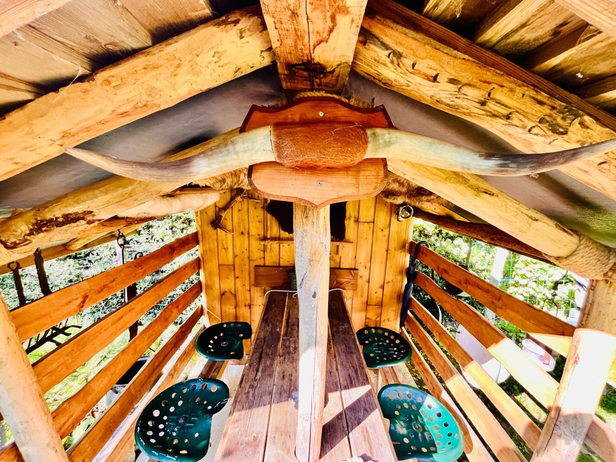 La Cabane Perchee Du Trappeur Ecrainville Екстер'єр фото